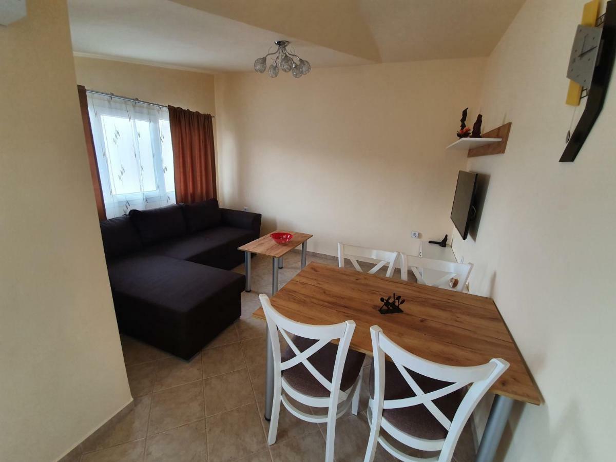 Ferienwohnung Tersus Warna Exterior foto